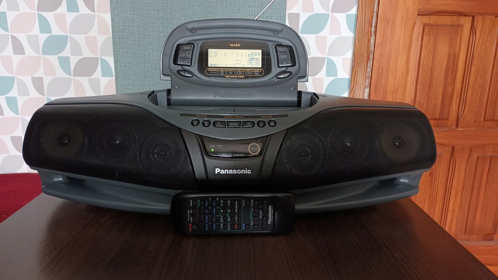 カッコイイ!!Panasonic　コブラRX-DT75 PANASONIC CDラジカセ RX-DT75 動作品 コブラトップ バブルラジカセ