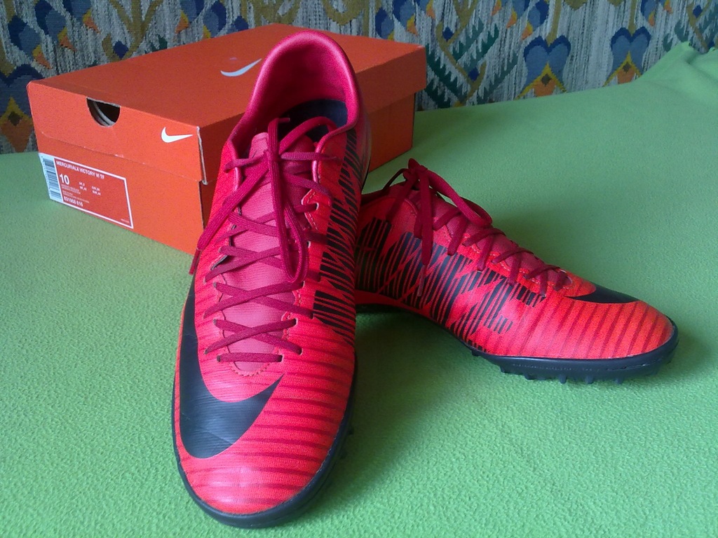 Fajne buty piłkarskie NIKE MERCURIAL X VICTORY VI