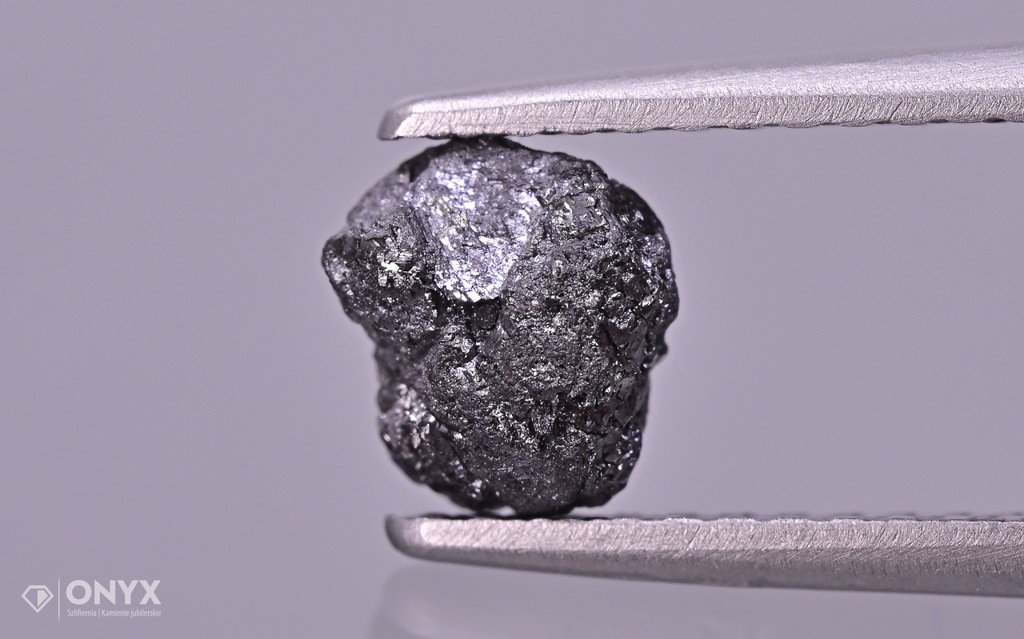 Diament czarna bryłka 6x5,5 mm