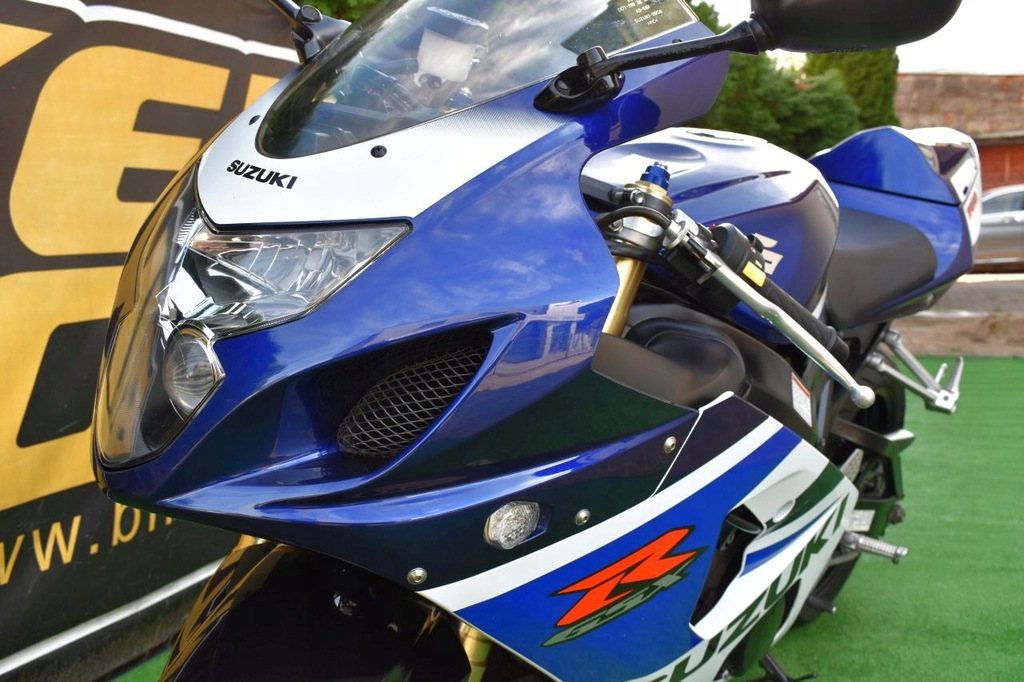 Купить SUZUKI GSX-R 750 K5 БЕЗАВАРИЙНЫЙ ИДЕАЛЬНЫЙ 2005 ГОДА В РАССРОЧКУ: отзывы, фото, характеристики в интерне-магазине Aredi.ru