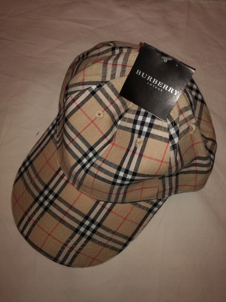 Burberry super czapka nowa