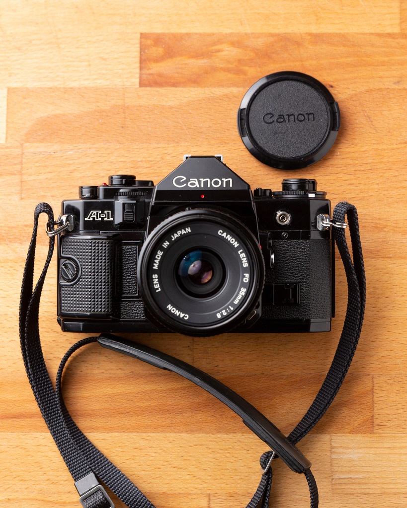 Canon A-1 + New FD 35mm 2.8 + Grip + Pasek +Muszla