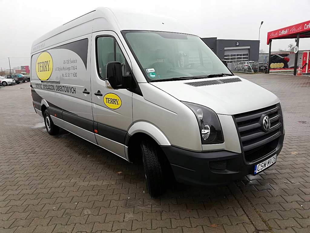 SAMOCHÓD DOSTAWCZY DO 3,5 TONY VW CRAFTER 2010 ROK