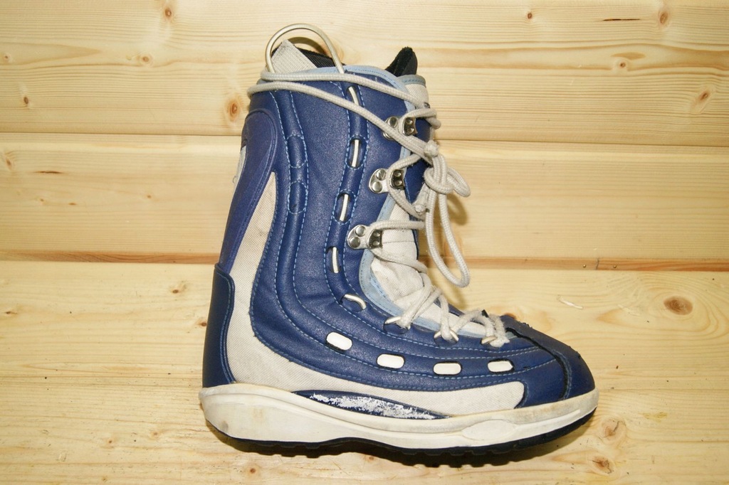 FN112 Buty snowboardowe Oxygen r. 24 EU37,5