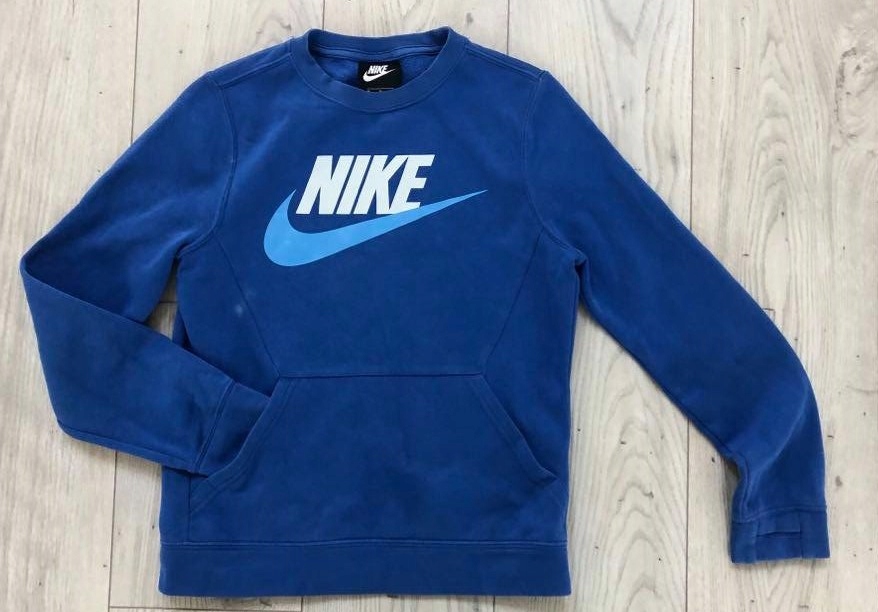 NIKE fajna bluza r 10-12lat