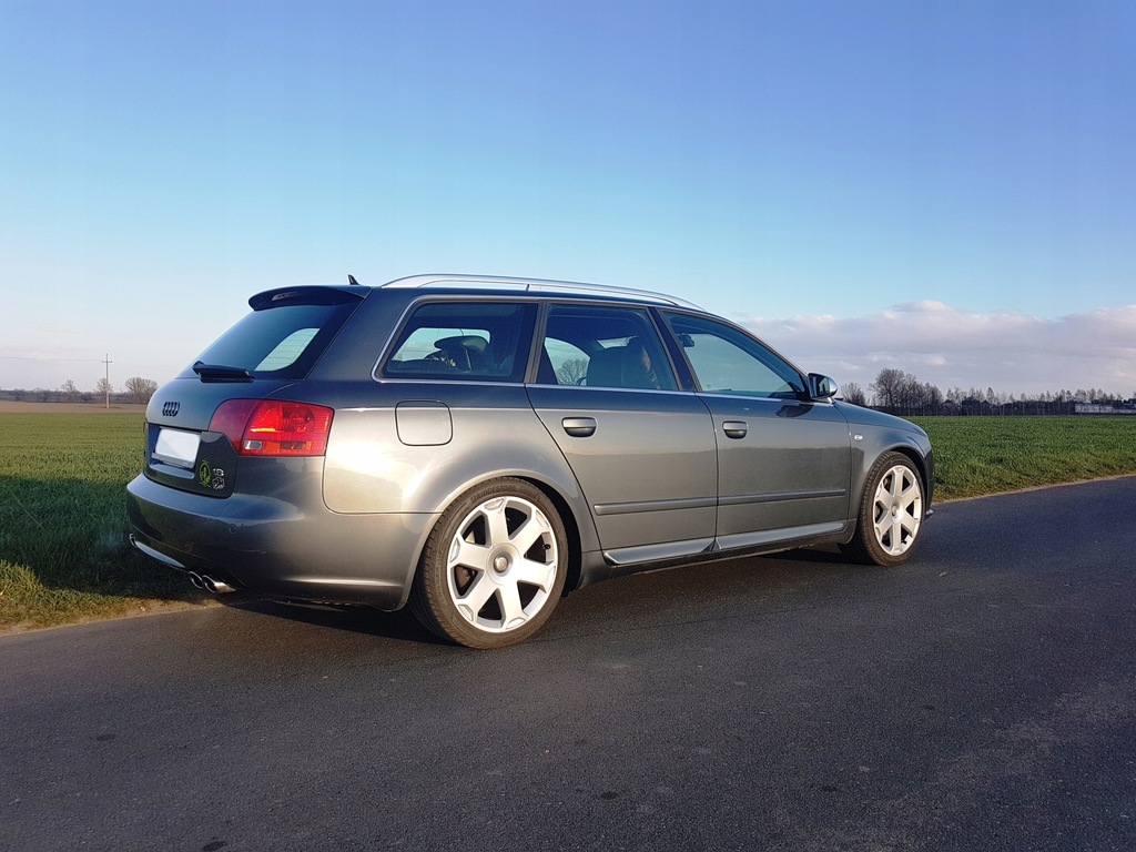 Audi S4 B7 4.2 V8 nowy rozrząd RNS-E Recaro Carbon