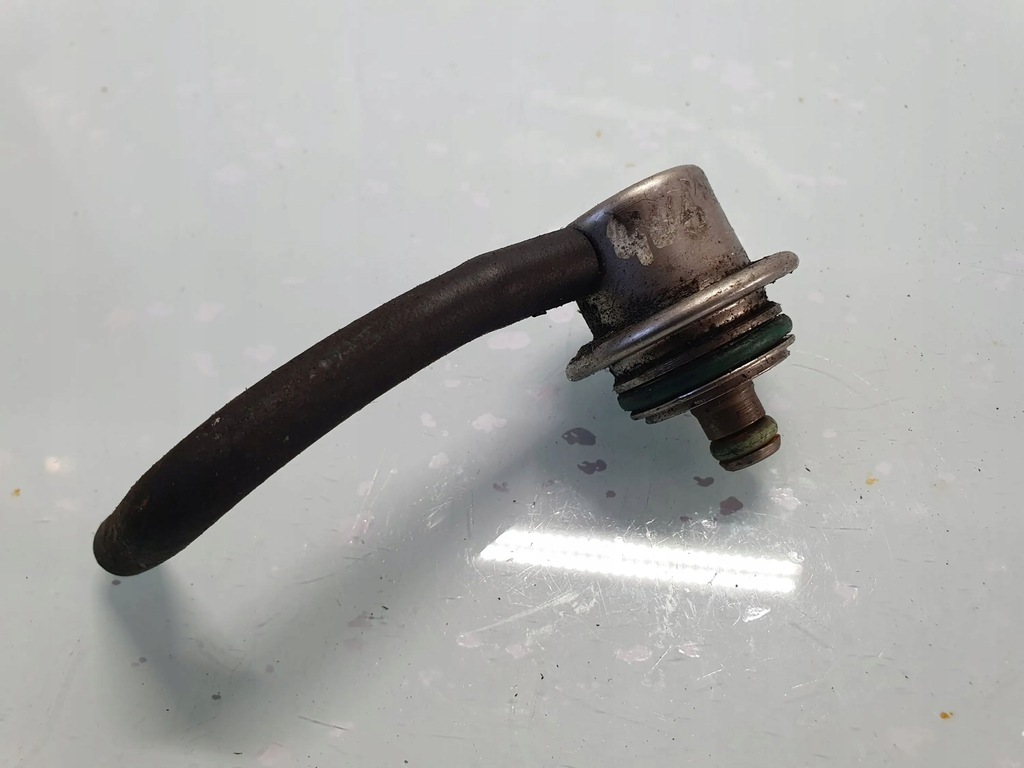 Opel Astra G 2002 Regulator ciśnienia paliwa