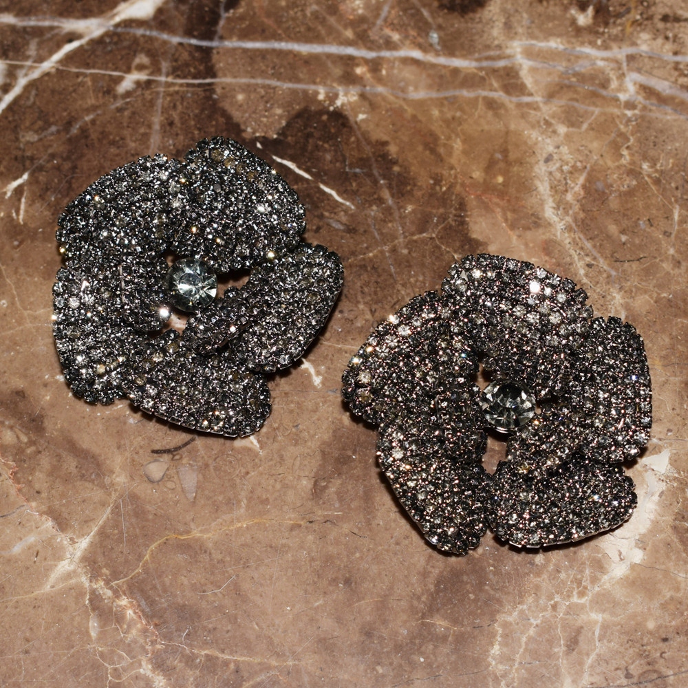 New Arrival Shiny Rhinestone Flowers Stud Ear