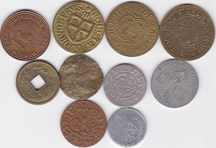Zestaw monet i żetonów 10 sztuk (11)