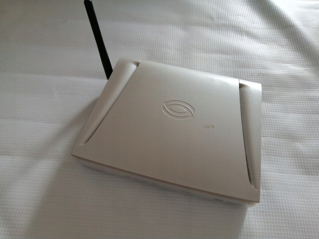SAGEM Fast 1500 WG Router, Switch, Wi-FI