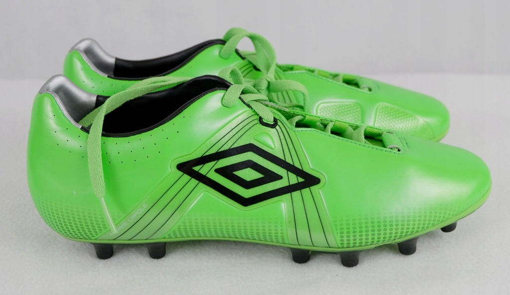 UMBRO korki lanki zielone nowe b/m 42