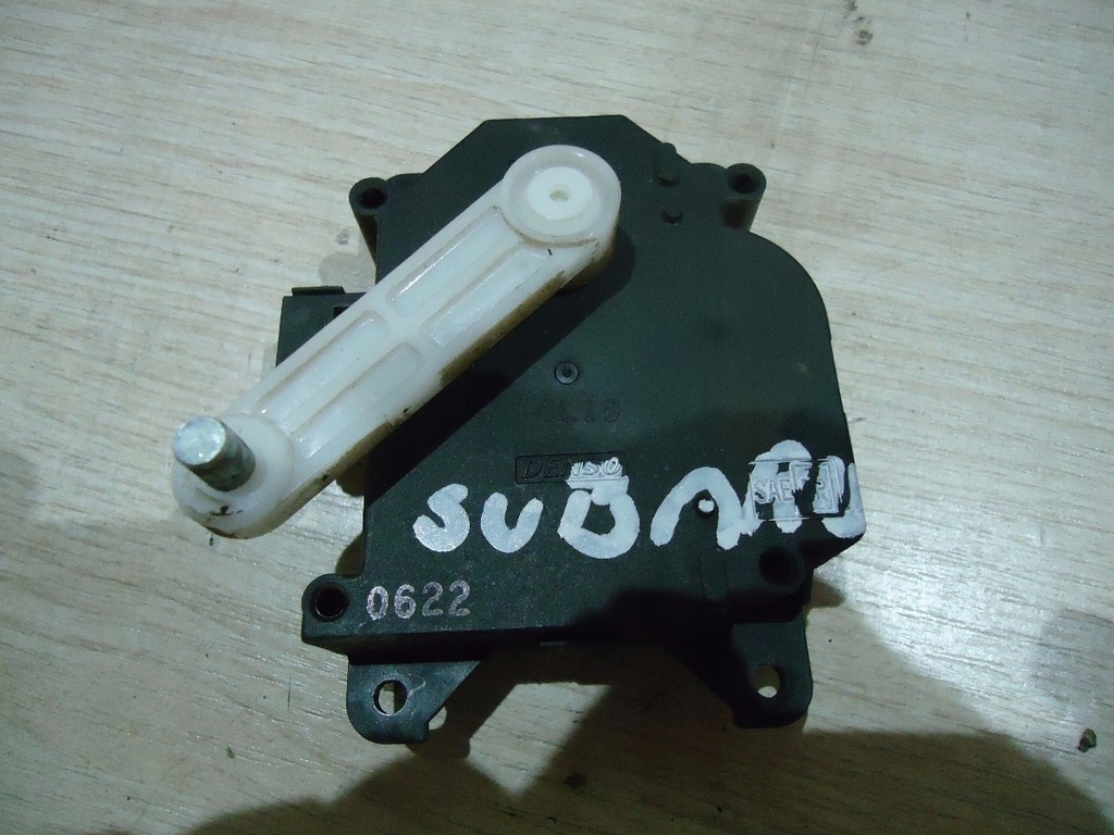 SILNICZEK NAGRZEWNICY 1138002320 SUBARU OUTBACK