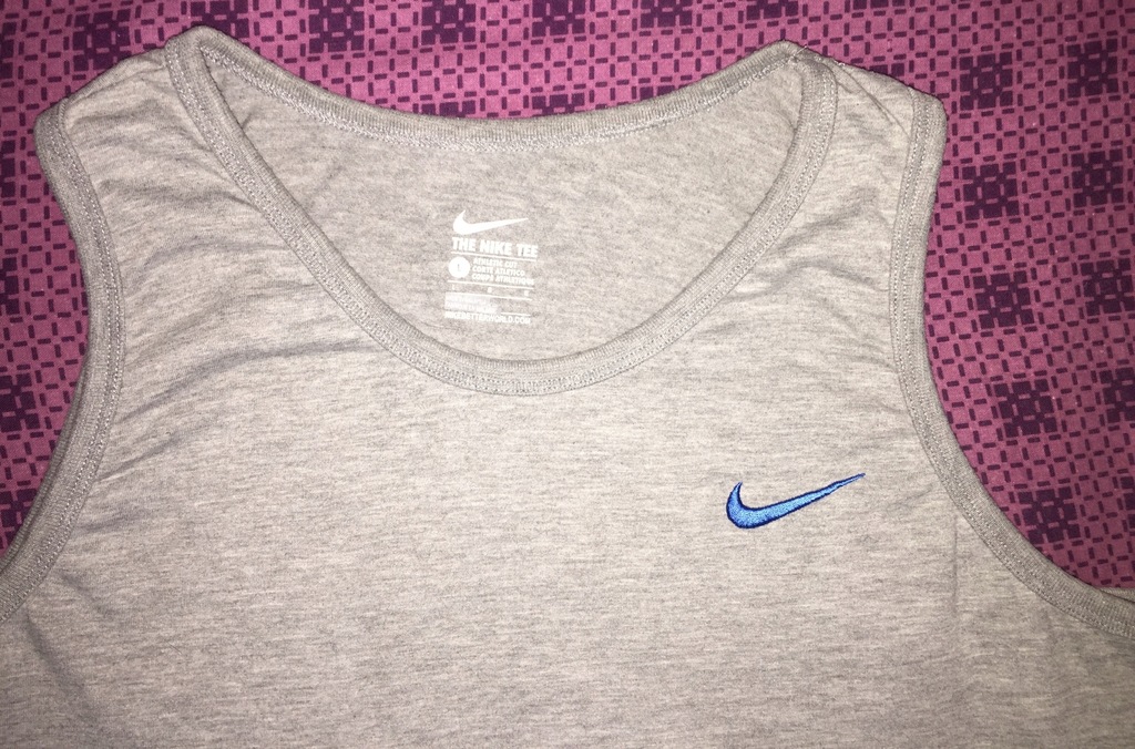 Nike koszulka bez rękawów stan BDB rozmiar L tank