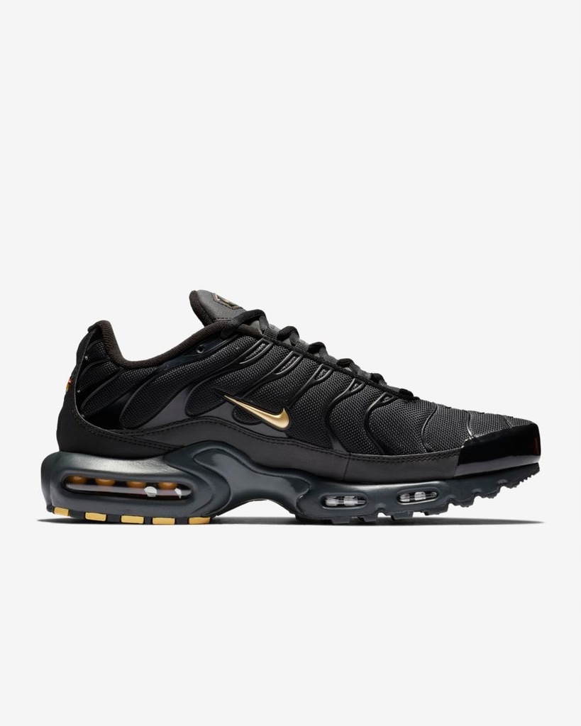 Kpu Gold Tn Air Max NIKE AIR MAX PLUS TN BQ KPU Maschi BLACK/GOLD 42