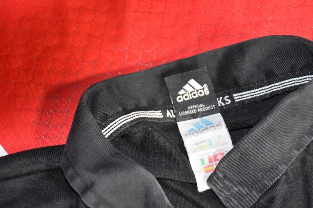 Купить Мужская футболка Adidas All Blacks L регби 2000 г.: отзывы, фото, характеристики в интерне-магазине Aredi.ru