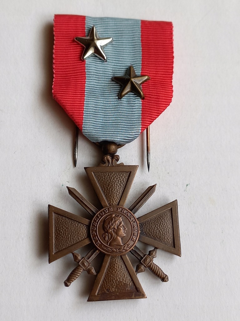 Krzyż Wojenny TOE z 2 gwiazdkami - Francja