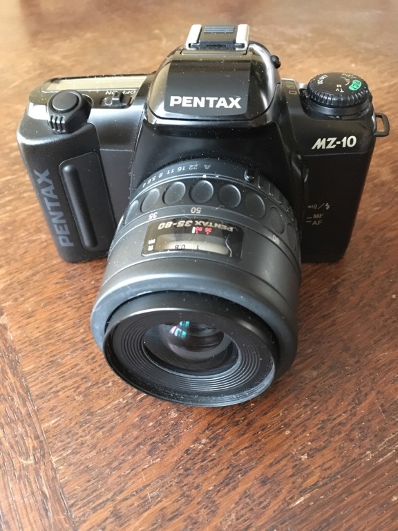 Pentax MZ-10, analog, czarny, obiektyw 35-80