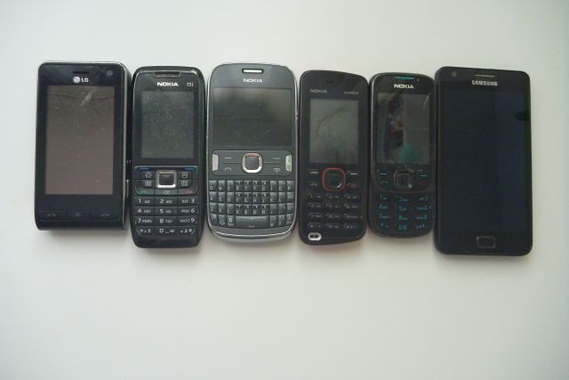 Telefony  zestaw 6 telefonów
