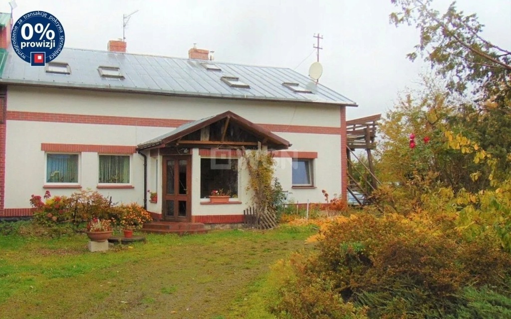 Dom, Gniazdowo, Biesiekierz (gm.), 270 m²