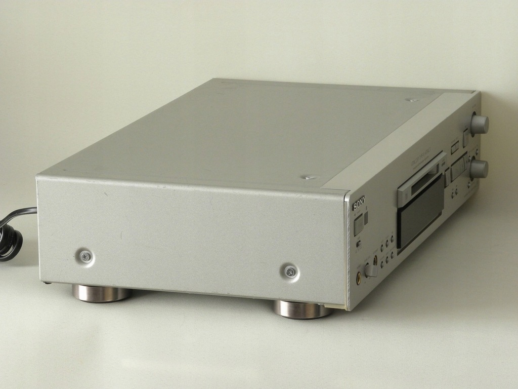 SONY MDS-JB940 - minidisc klasy QS z Long Play LP4