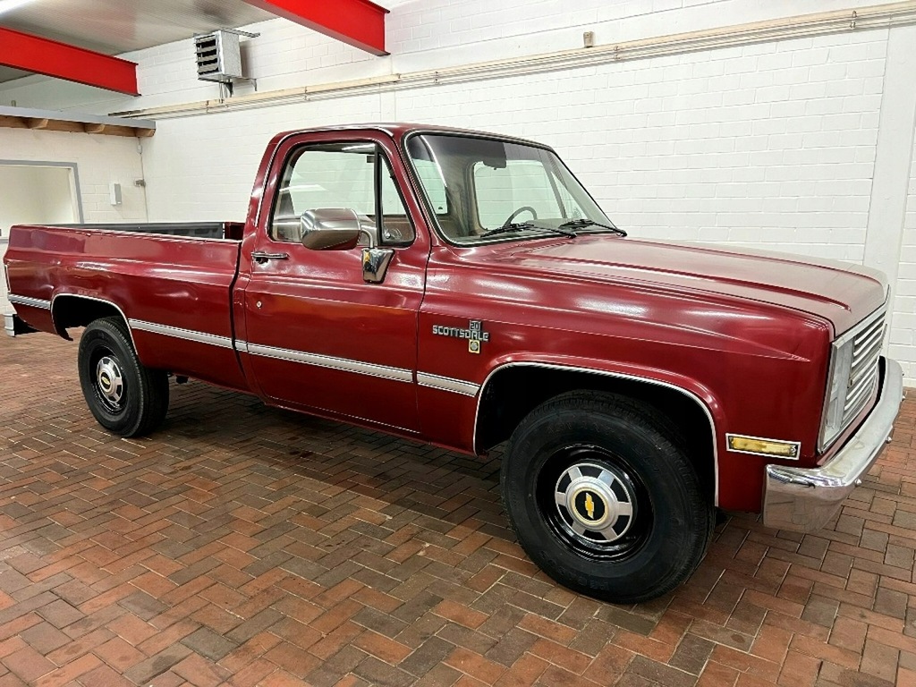 Chevrolet Camaro C-20 PICKUP v8 gotowy do jazdy