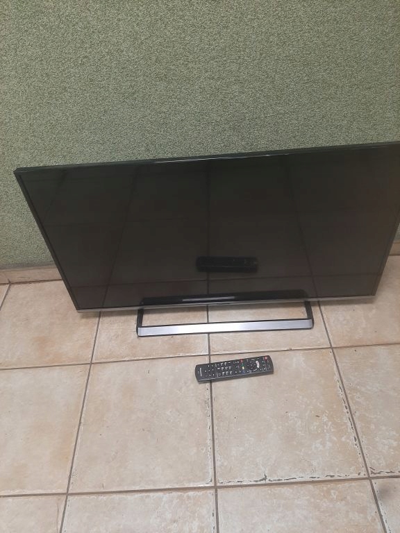 TELEWIZOR PANASONIC TX-40CS520E