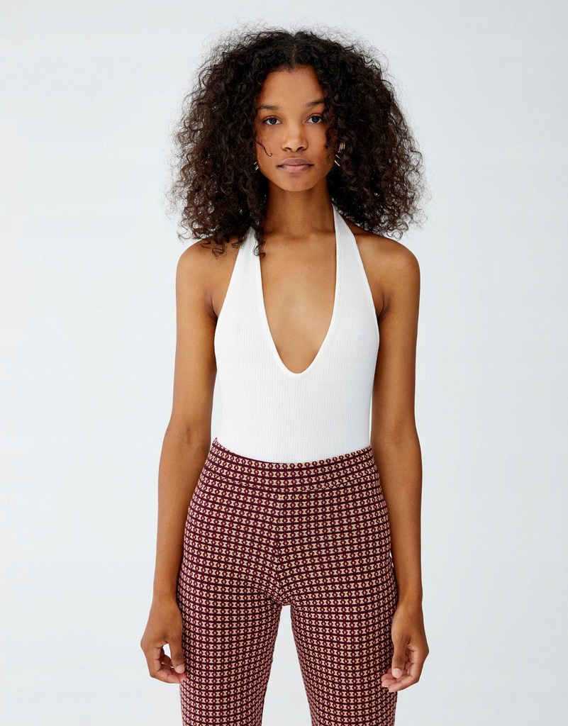 P8P069 PULL & BEAR__XXZ BODY PRĄŻKI__L