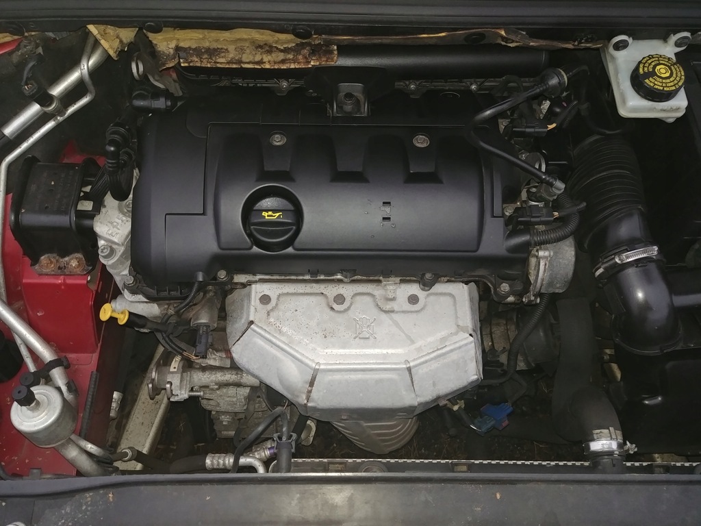 silnik Peugeot 208 308 1.6 VTI 120km 5FW kpl 66tyś