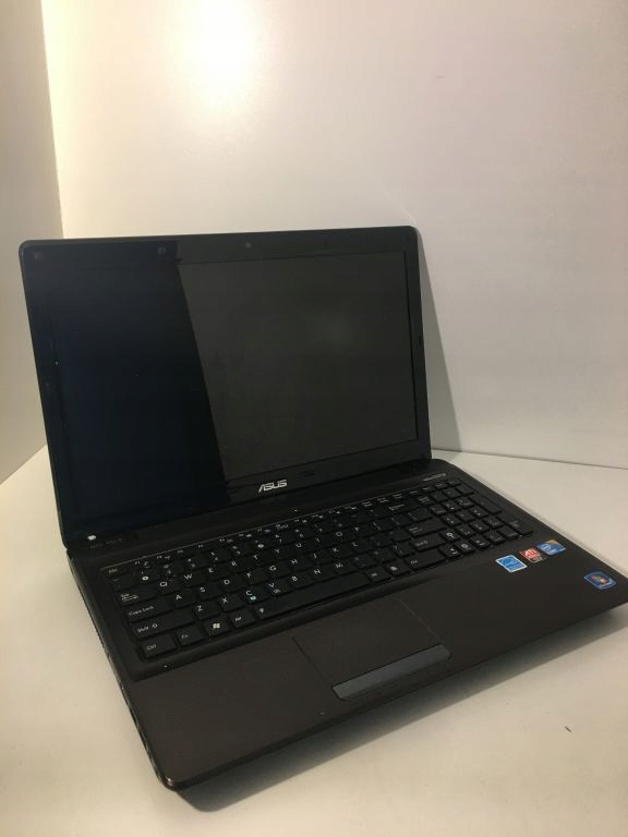 LAPTOP ASUS X52J