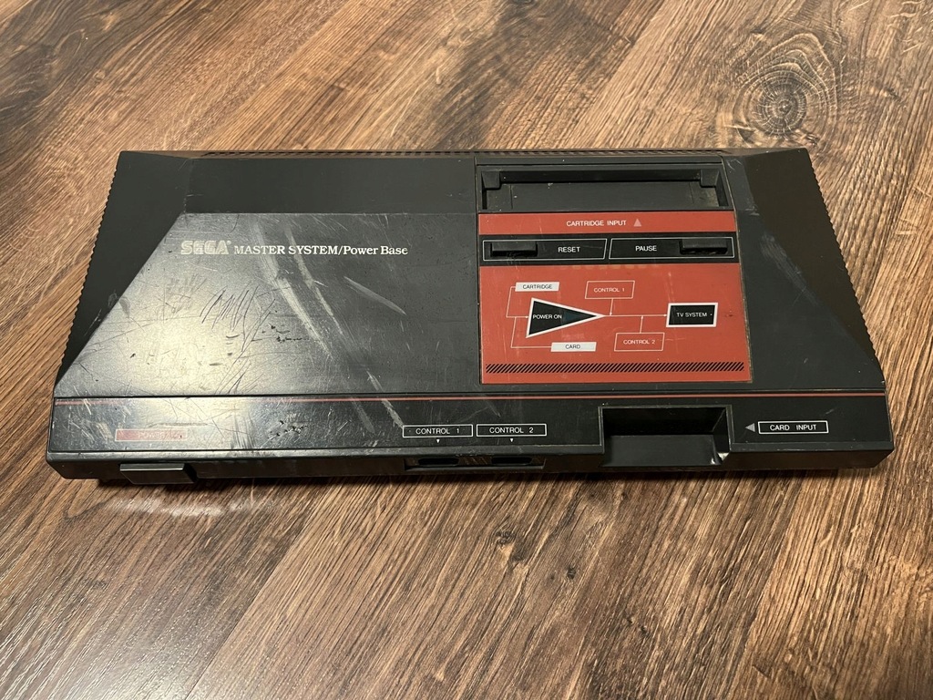 Sprawna konsola SEGA MASTER SYSTEM pierwsza wersja