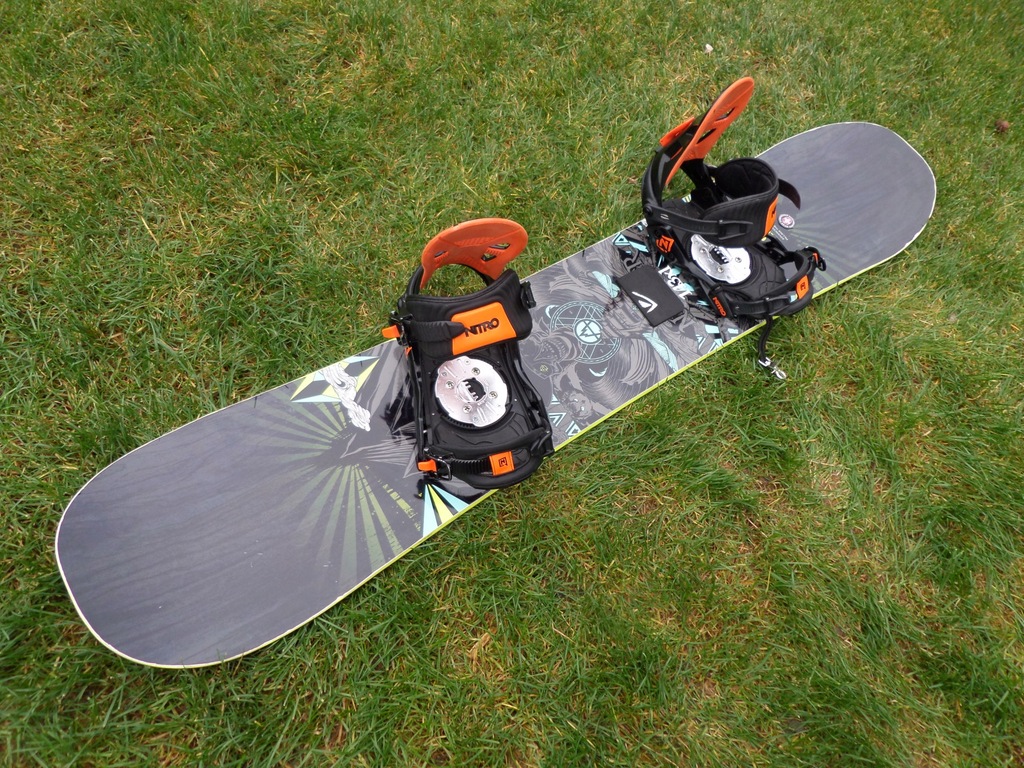 SNOWBOARD NIDECKER ADVANCED 143CM XL + wiąz. NITRO