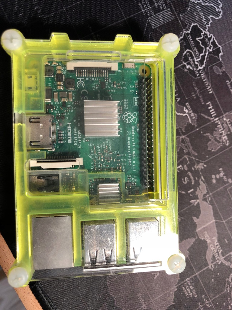 Raspberry Pi 3 Model B + obudowa