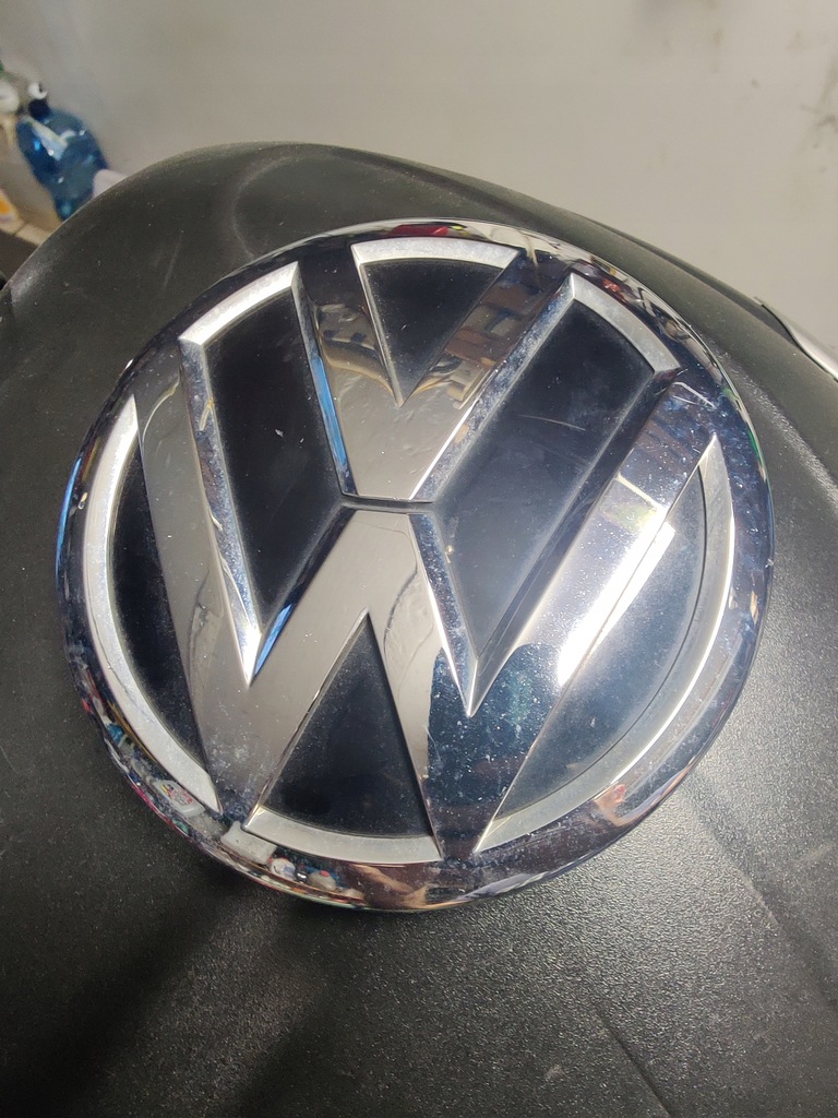 VW up lift logo emblemat