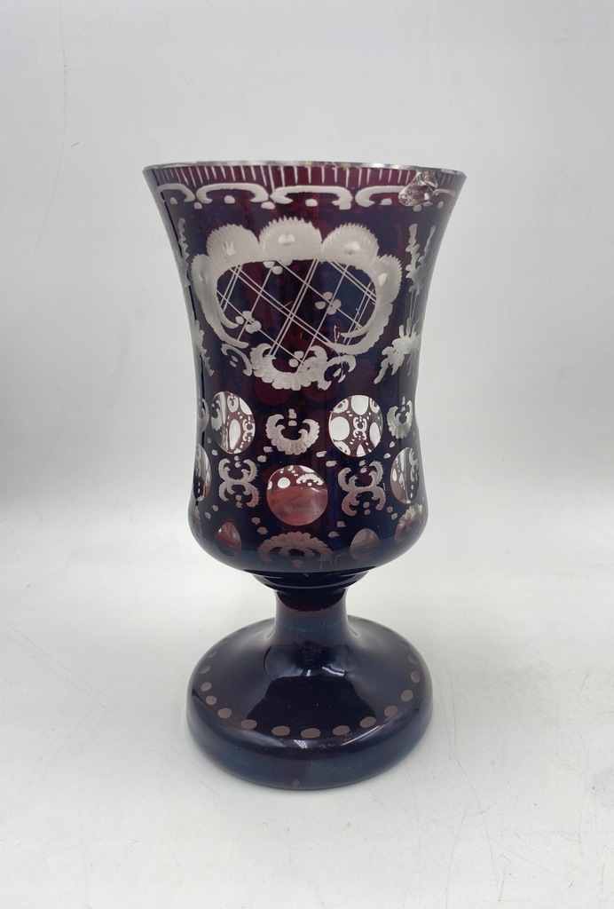 Rubinowa szklanica Biedermeier