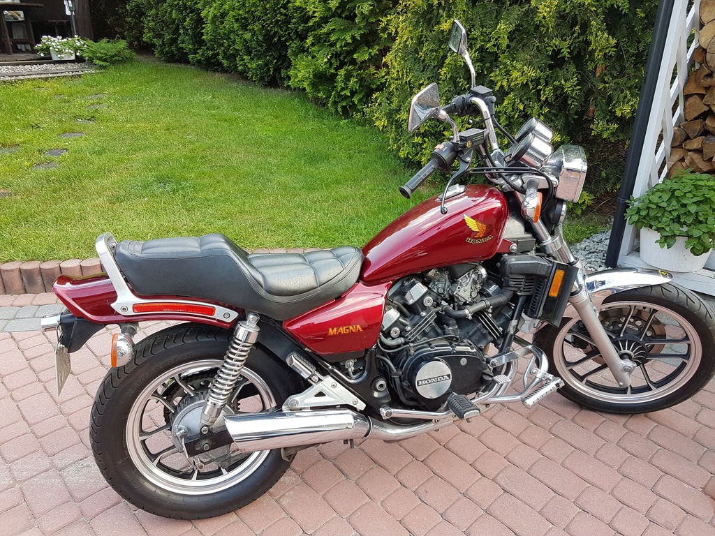 HONDA MAGNA VF 500 C PRYWATNIE OD WŁAŚCICIELA 7425169308