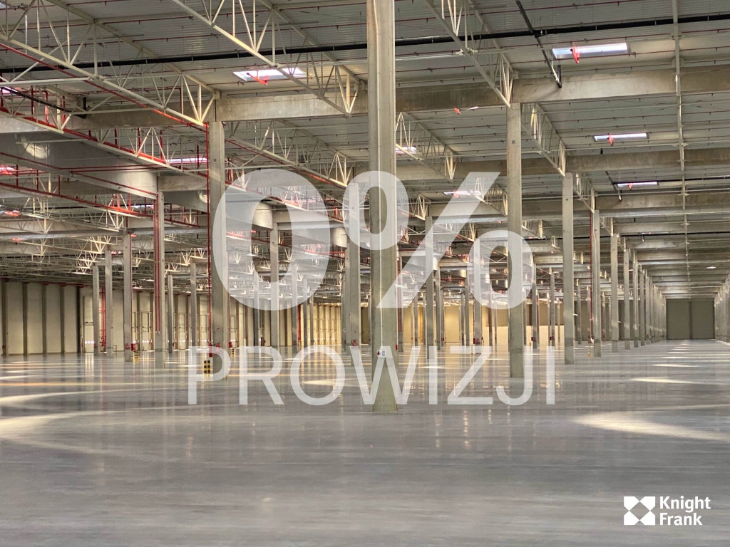 Magazyny i hale, 2931 m²