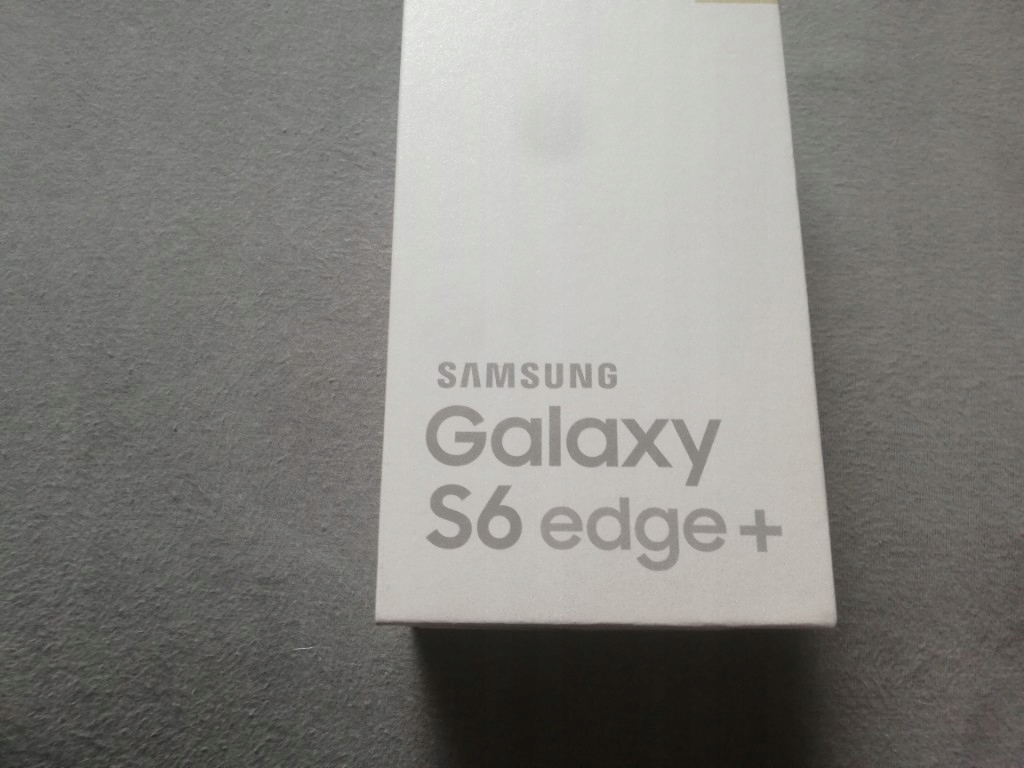 Samsung Galaxy edge s6 plus. super stan