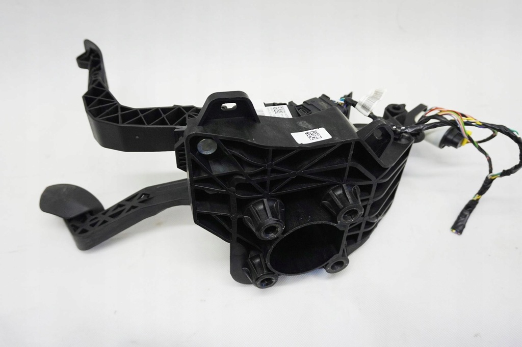 Order an Gas pedal brake opel mocha b ii 22r 9837892280 Order an Gas pedal brake opel mocha b ii 22r 9837892280