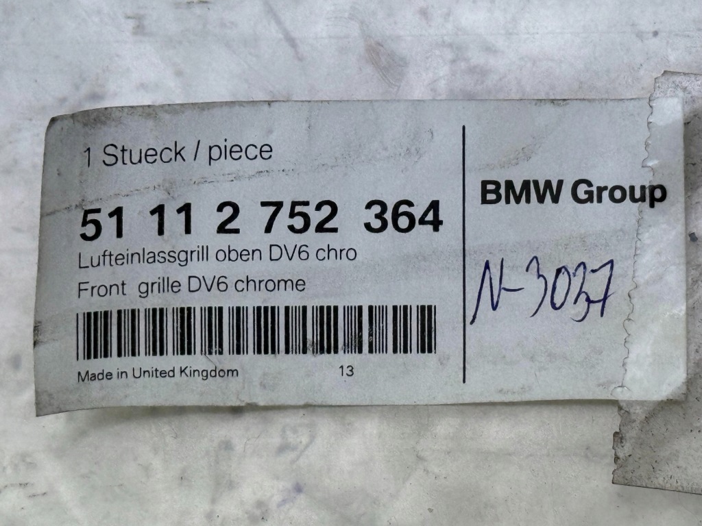 MINI R55 R57 R59 Grill Kratka Atrapa Zderzaka Przedniego Nowa OE 2752364 — zdjęcie 6