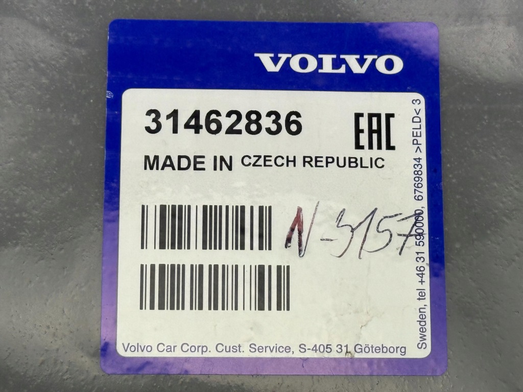 VOLVO V60 V60CC 2019-26 Wykładzina Podłoga Bagażnika Nowa OE 31462836 — zdjęcie 8
