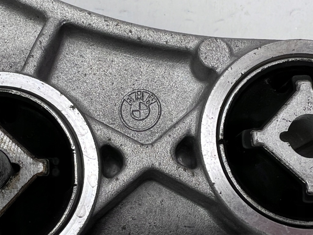 BMW M4 G82 M3 ADAPTER ŁAPA UCHWYT MOSTU 8090205 — zdjęcie 6