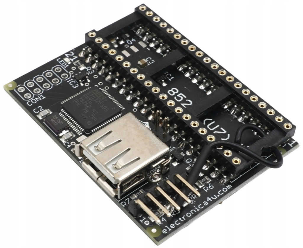 Adaptér AMiKEY 500 Připojte svou oblíbenou Usb klávesnici k modelu Amiga 500 500+