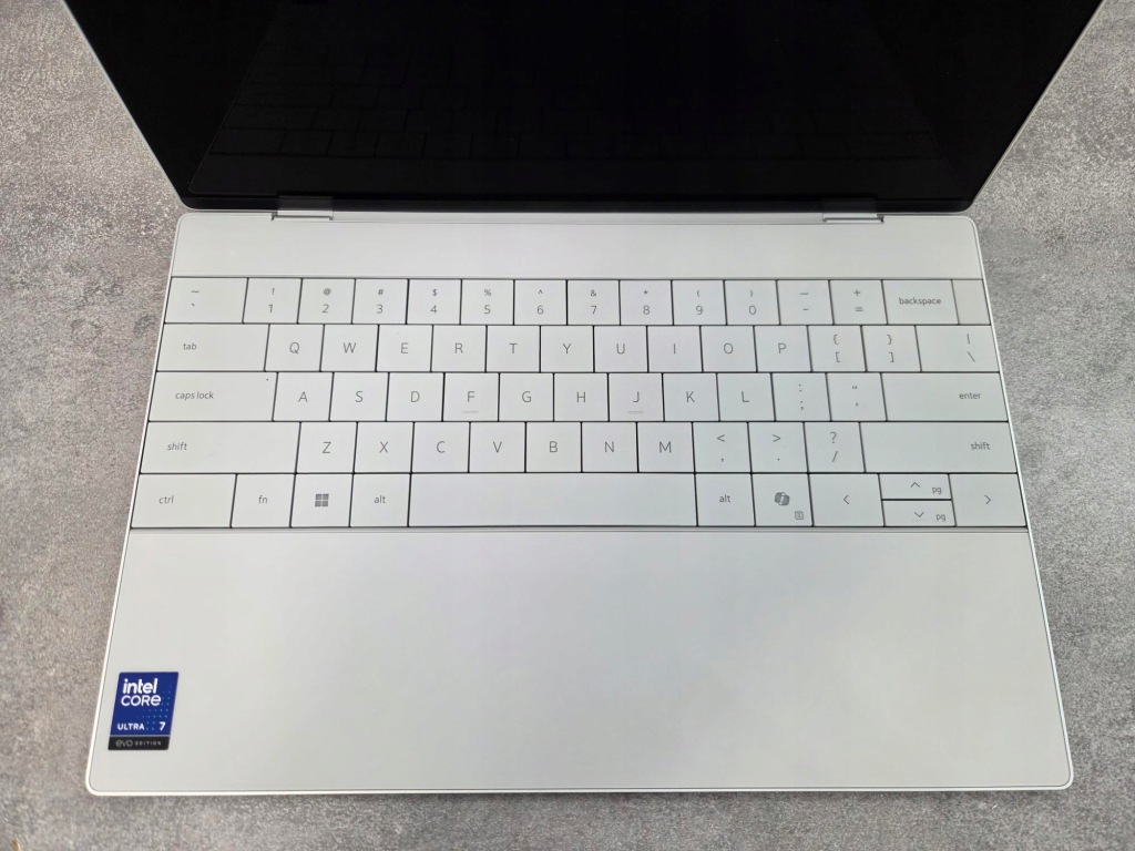 Laptop Dell XPS 13 9350 13,4 " Ultra 7 258V 32GB 1TB SSD OLED 2880x1800 Pro