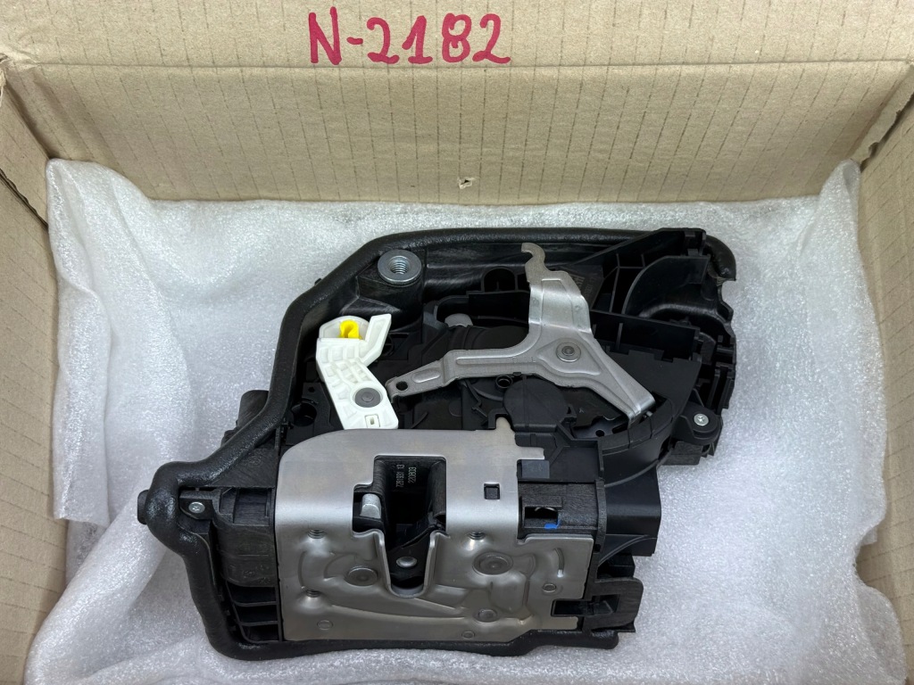 Bmw F15 G11 F39 Zamek Drzwi Przód Lewy Przedni Nowy Oryginał Oe 7281931 — zdjęcie 2