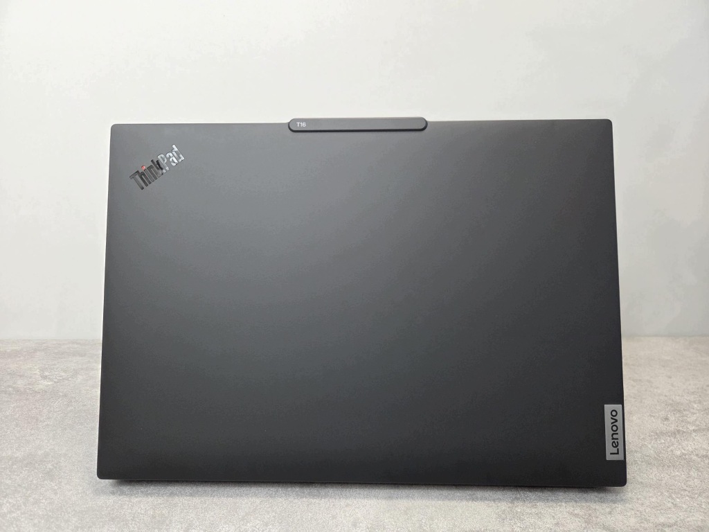 Laptop Lenovo ThinkPad T16 Gen 3 Ultra 7 165U 32GB 512SSD WUXGA IPS 11Prof