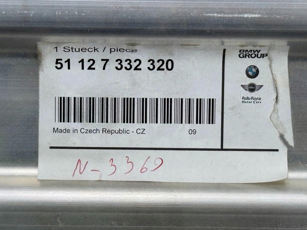 BMW X1 F48 F48 Lci Belka Zderzaka Tył Tylna Nowa OE 7332320 — zdjęcie 5