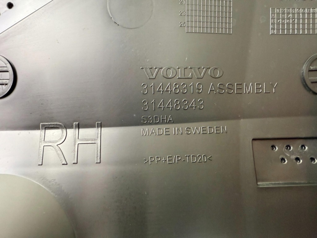 VOLVO XC 40 Zewnętrzny Kit Pakiet Stylizacyjny Listwy Drzwi Nowe 31664376 — zdjęcie 9
