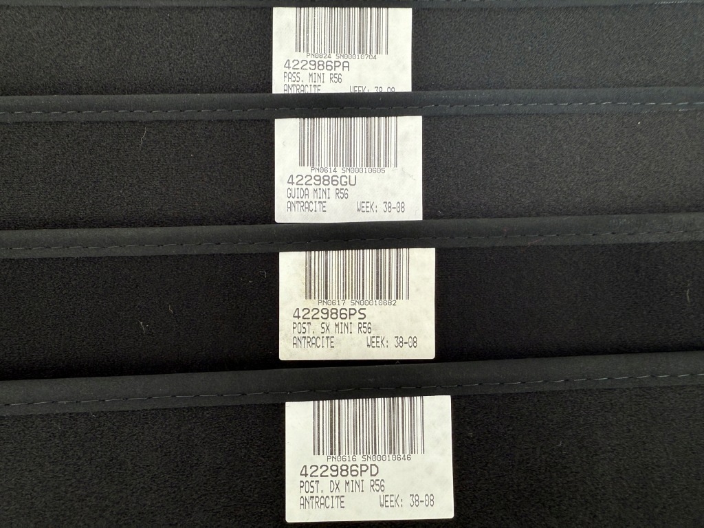 MINI R56 Dywaniki Welurowe Komplet Nowe 99990422986 — zdjęcie 4