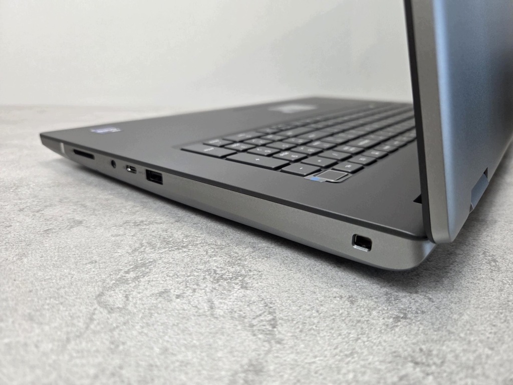 Dell Precision 17 7780 i9-13950HX 32GB 2TB SSD FHD RTX 1000 11Prof 17,3''