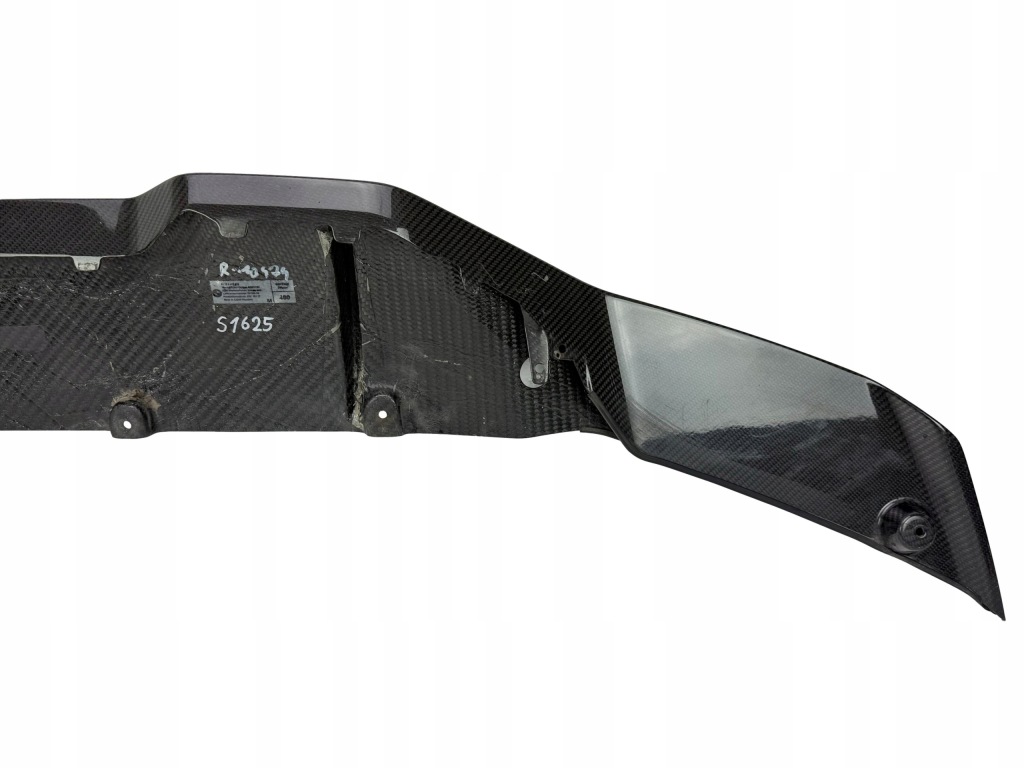 BMW 5 G30 Dyfuzor Tylny Carbonowy M-PERFORMANCE M PERFORMANCE 51122412412 — zdjęcie 3
